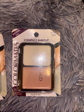 Compact Makeup Duo - Light Beige & Peach